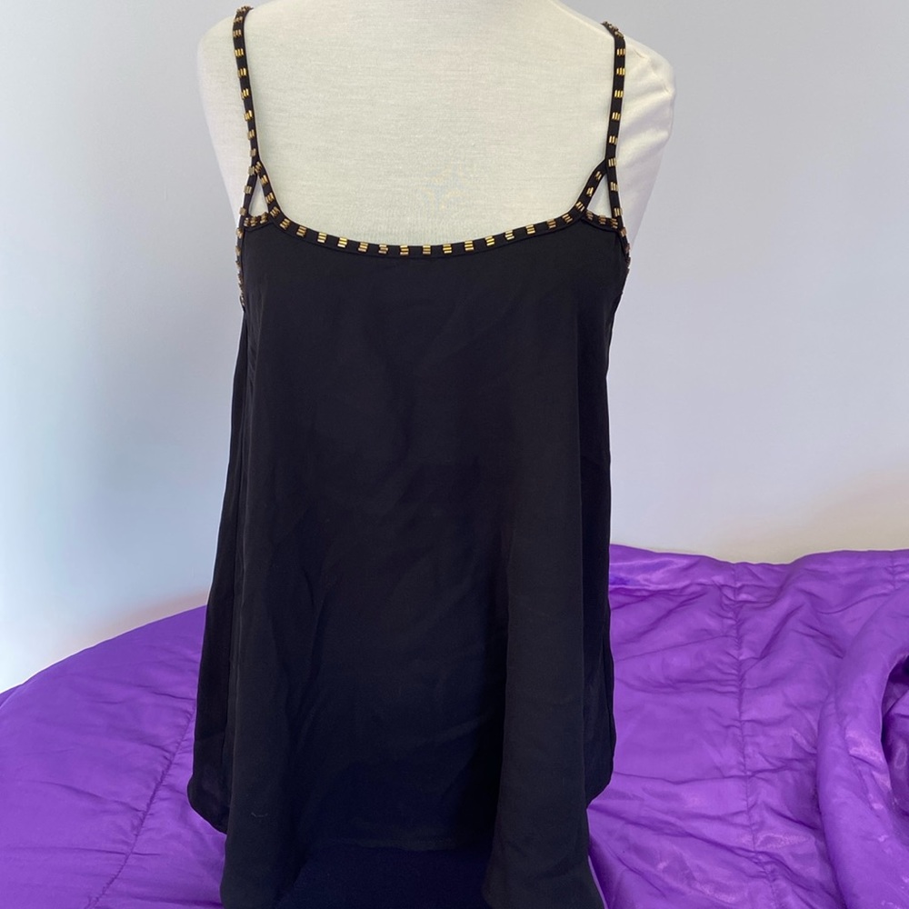 Lovemarks top NWOT size M